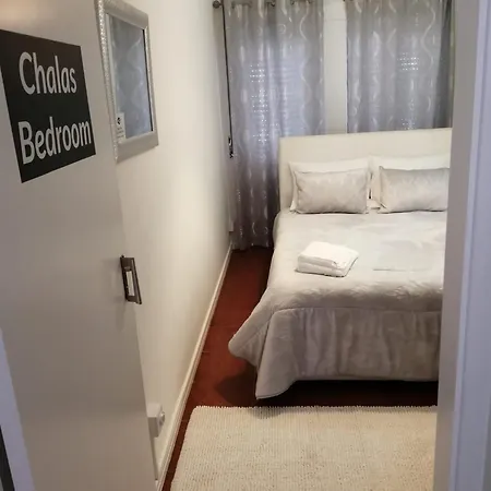 Chalas Bedroom * Nazaré